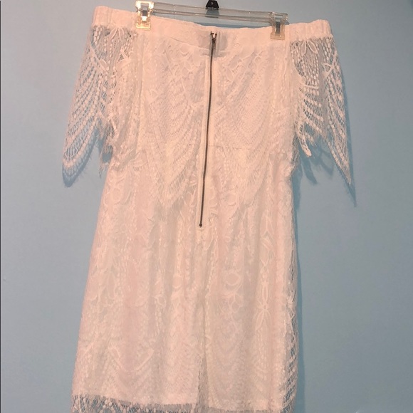 white, lace, bodycon, off the shoulder dress. - Picture 3 of 3